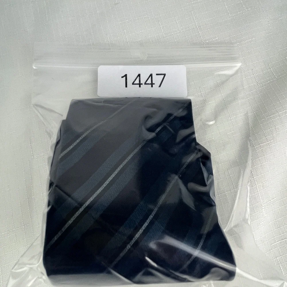 Gucci men silk